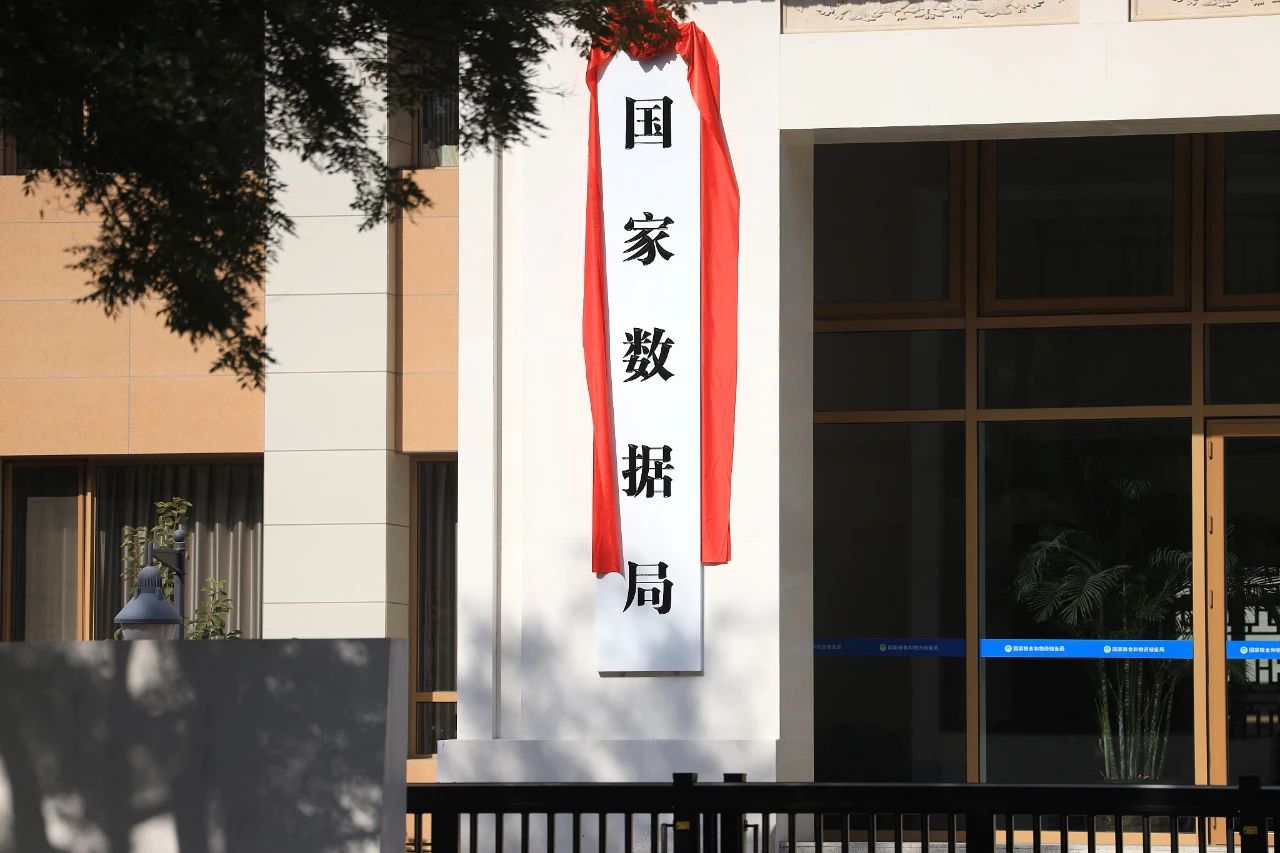 51f27646953d7867fc20fea59534805f.jpg 51f27646953d7867fc20fea59534805f.jpg